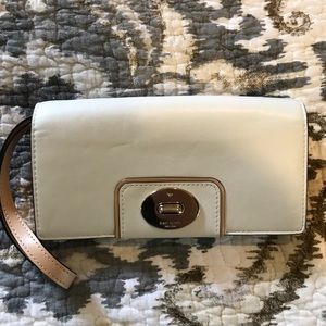 Kate spade wallet/wristlet